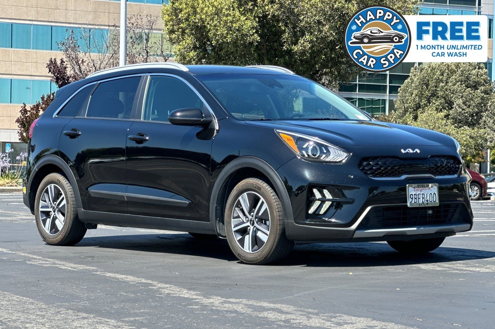 2022 Kia Niro LXS PHEV's photo