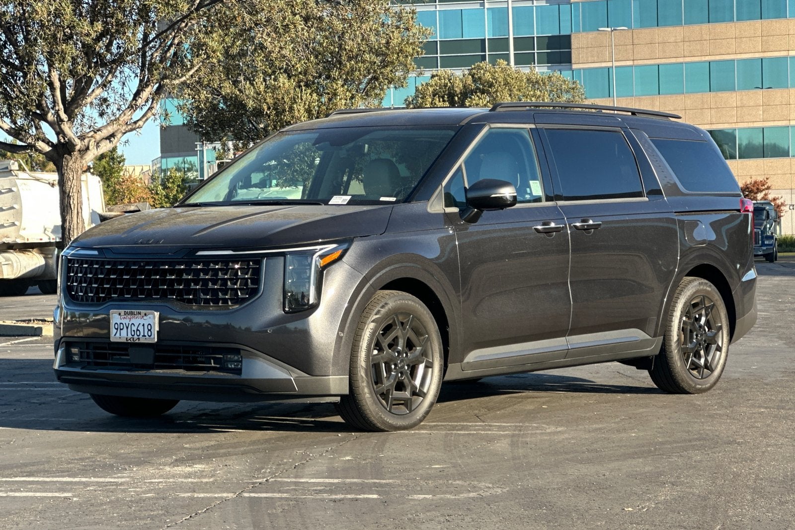 2025 Kia Carnival Hybrid SX Prestige