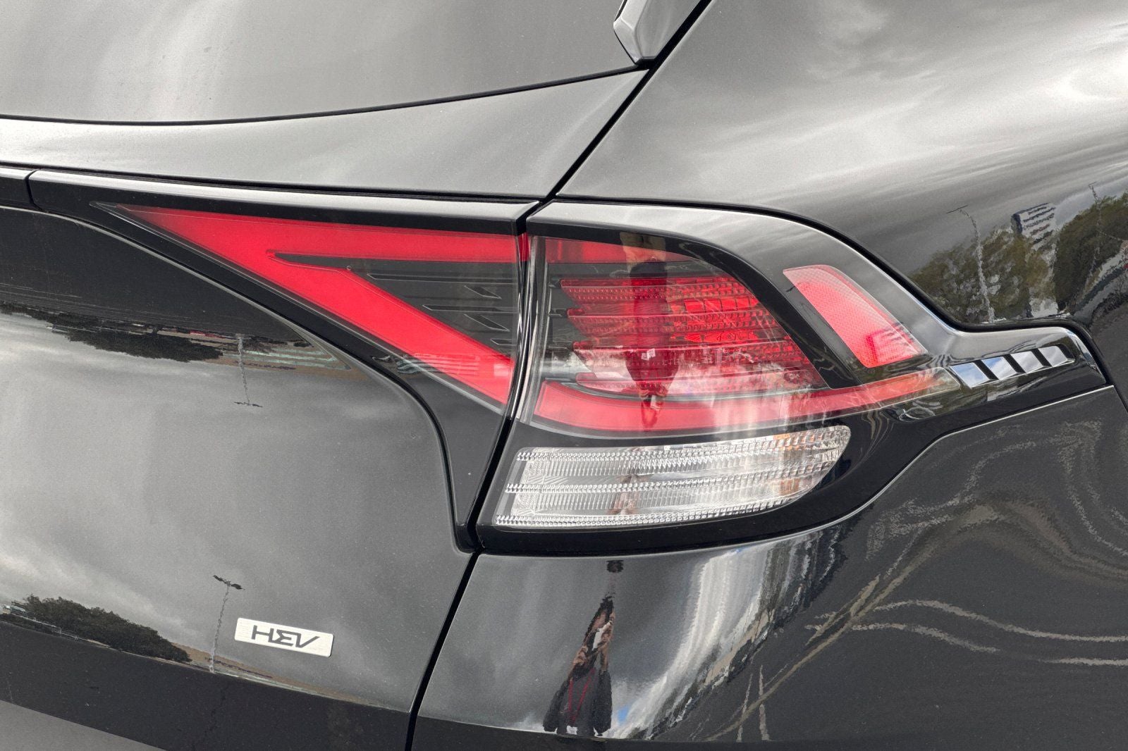 2025 Kia Sportage Hybrid LX