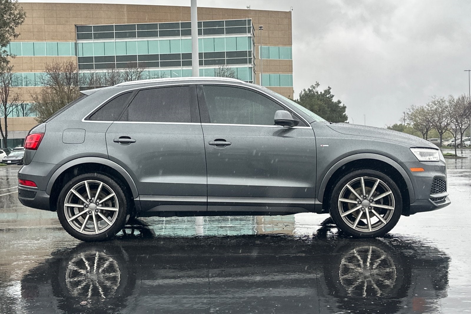 2018 Audi Q3 2.0T Premium quattro