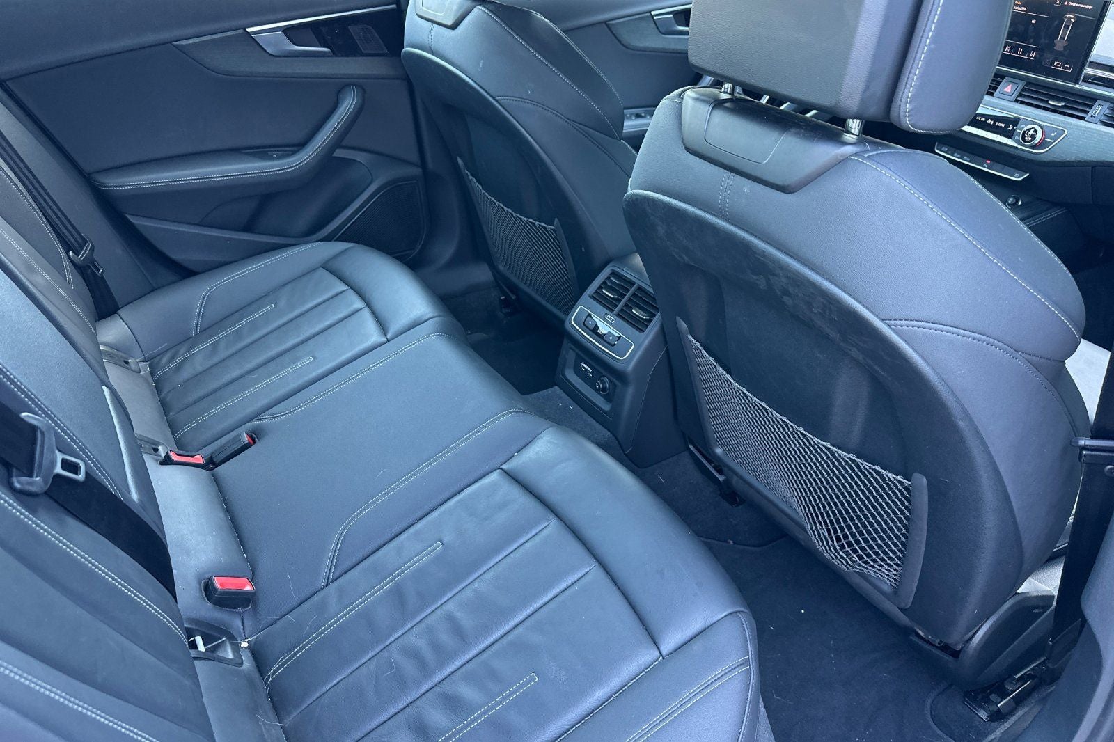 2022 Audi A4 45 S line Premium Plus quattro