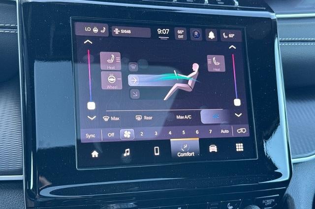 2025 Jeep Grand Cherokee Laredo X 4x2