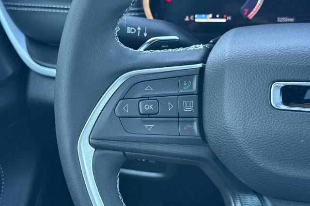 2025 Jeep Grand Cherokee Laredo X 4x2