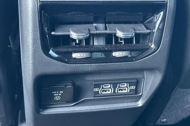 2025 Jeep Grand Cherokee Laredo X 4x2