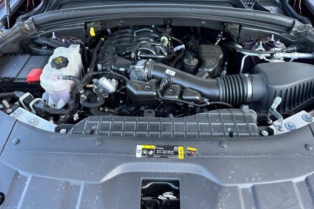 2025 Jeep Grand Cherokee Laredo X 4x2
