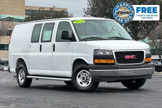 2024 GMC Savana Cargo 2500 Base