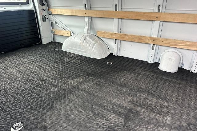 2024 GMC Savana Cargo 2500 Base