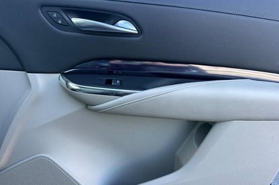 2023 Cadillac XT4 Luxury