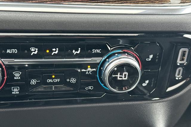 2025 GMC Sierra 1500 Elevation