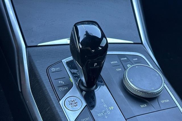 2022 BMW 330i 330i