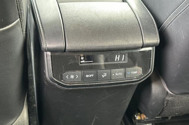 2022 Toyota Highlander Hybrid Limited