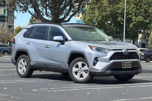 2020 Toyota RAV4 Hybrid XLE