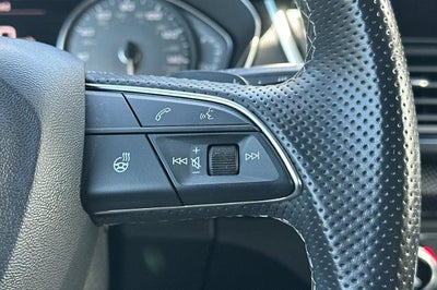 2023 Audi SQ5 Premium TFSI quattro Tiptronic