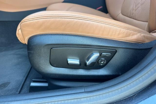 2023 BMW 530e 530e
