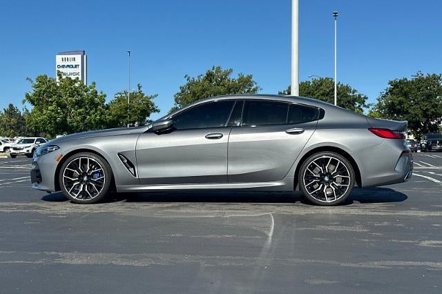 2024 BMW 8 Series 840i