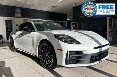 2025 Porsche Panamera Base