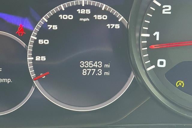 2023 Porsche Cayenne Base