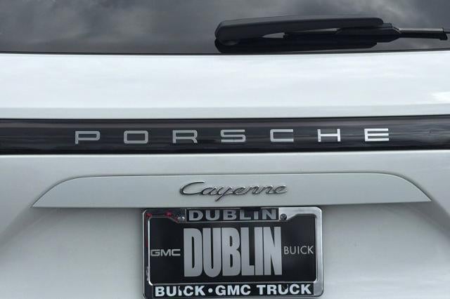 2023 Porsche Cayenne Base