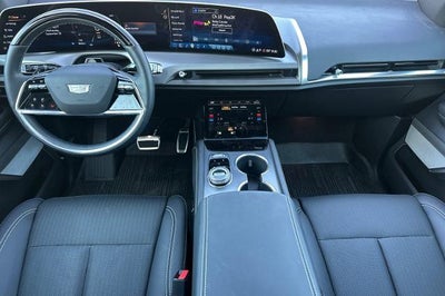 2026 Cadillac VISTIQ Sport