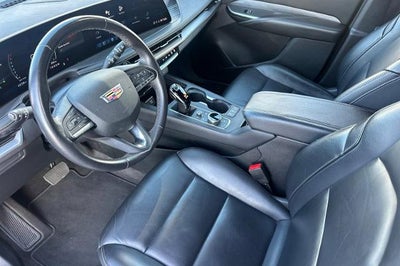 2025 Cadillac XT4 Premium Luxury