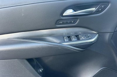 2025 Cadillac XT4 Premium Luxury
