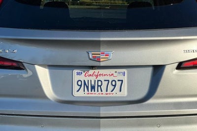 2025 Cadillac XT4 Premium Luxury