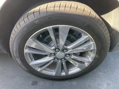 2023 Cadillac XT5 FWD Premium Luxury