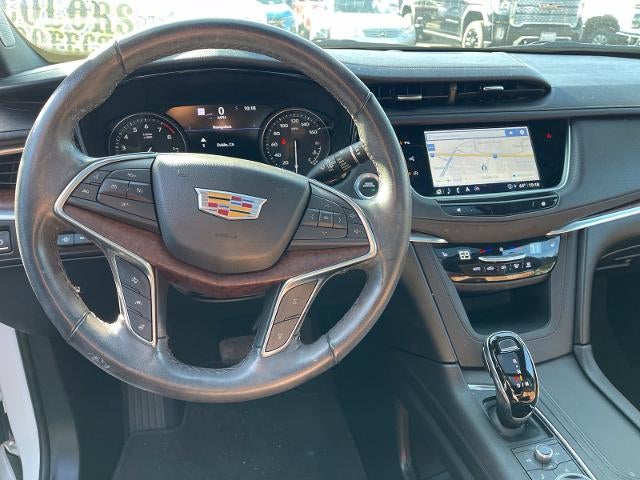 2023 Cadillac XT5 FWD Premium Luxury