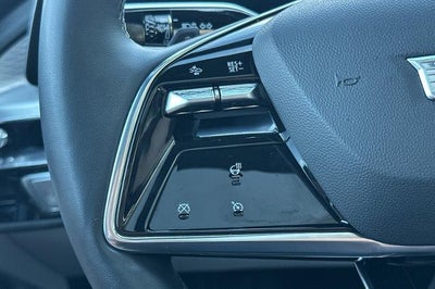 2024 Cadillac LYRIQ Luxury 1