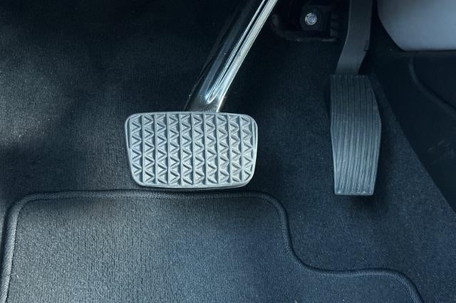 2024 Cadillac LYRIQ Luxury 1