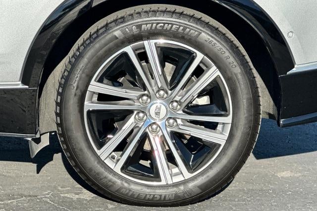 2024 Cadillac LYRIQ Luxury 1