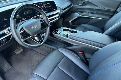 2024 Cadillac LYRIQ Sport 3