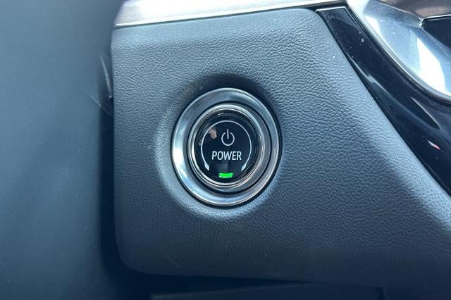 2024 Cadillac LYRIQ Sport 3