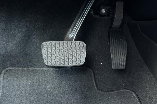 2024 Cadillac LYRIQ Sport 3