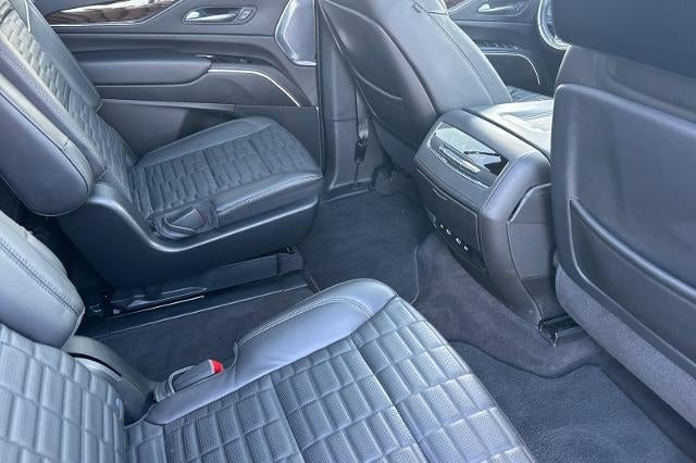 2024 Cadillac Escalade Premium Luxury Platinum