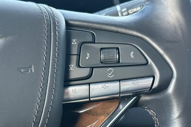 2023 Cadillac Escalade 4WD Sport Platinum