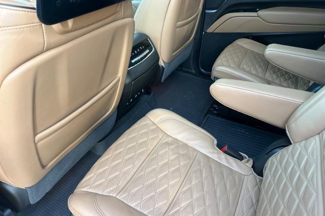 2023 Cadillac Escalade ESV 4WD Sport