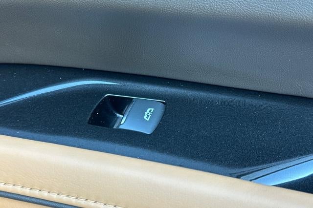 2023 Cadillac Escalade ESV 4WD Sport