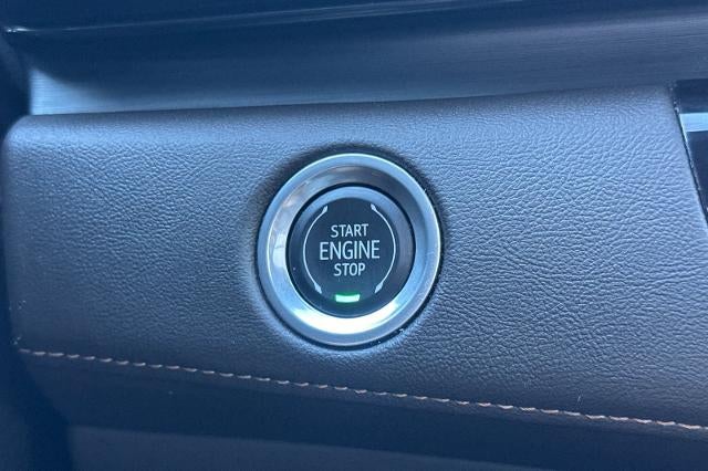 2023 Cadillac Escalade ESV 4WD Sport