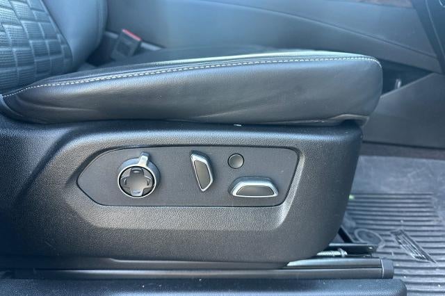 2023 Cadillac Escalade ESV Sport Platinum