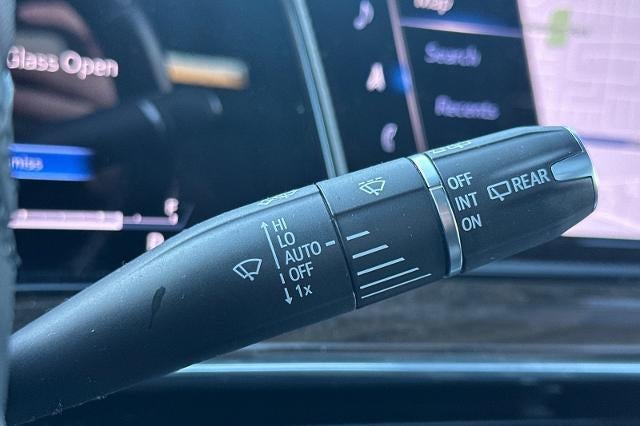 2023 Cadillac Escalade ESV Sport Platinum