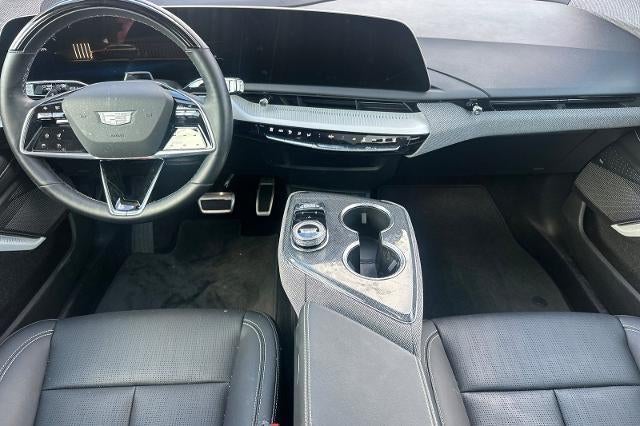 2025 Cadillac OPTIQ Sport 2