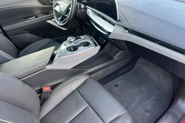2025 Cadillac OPTIQ Sport 2