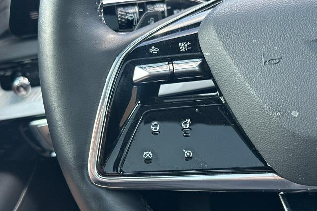 2025 Cadillac OPTIQ Sport 2