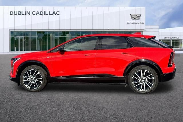 2025 Cadillac OPTIQ Sport 2