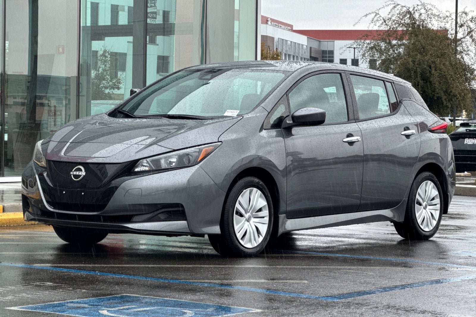 2025 Nissan Leaf S