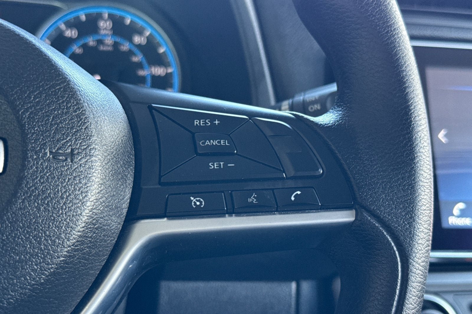 2025 Nissan Leaf S