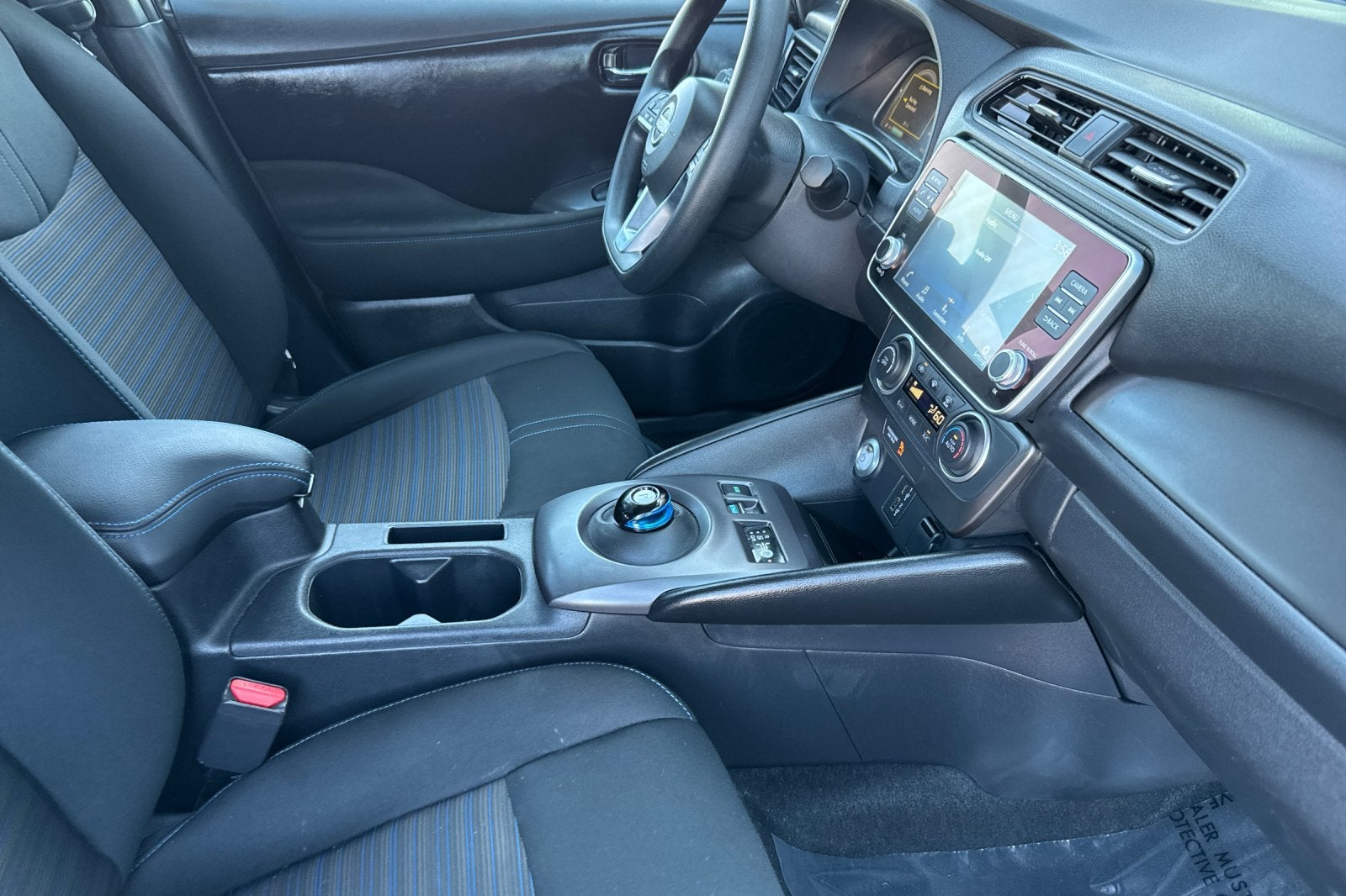 2025 Nissan Leaf S