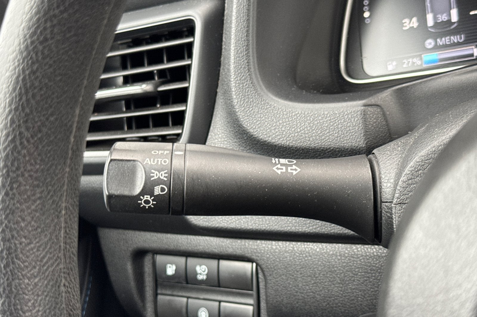 2025 Nissan Leaf S