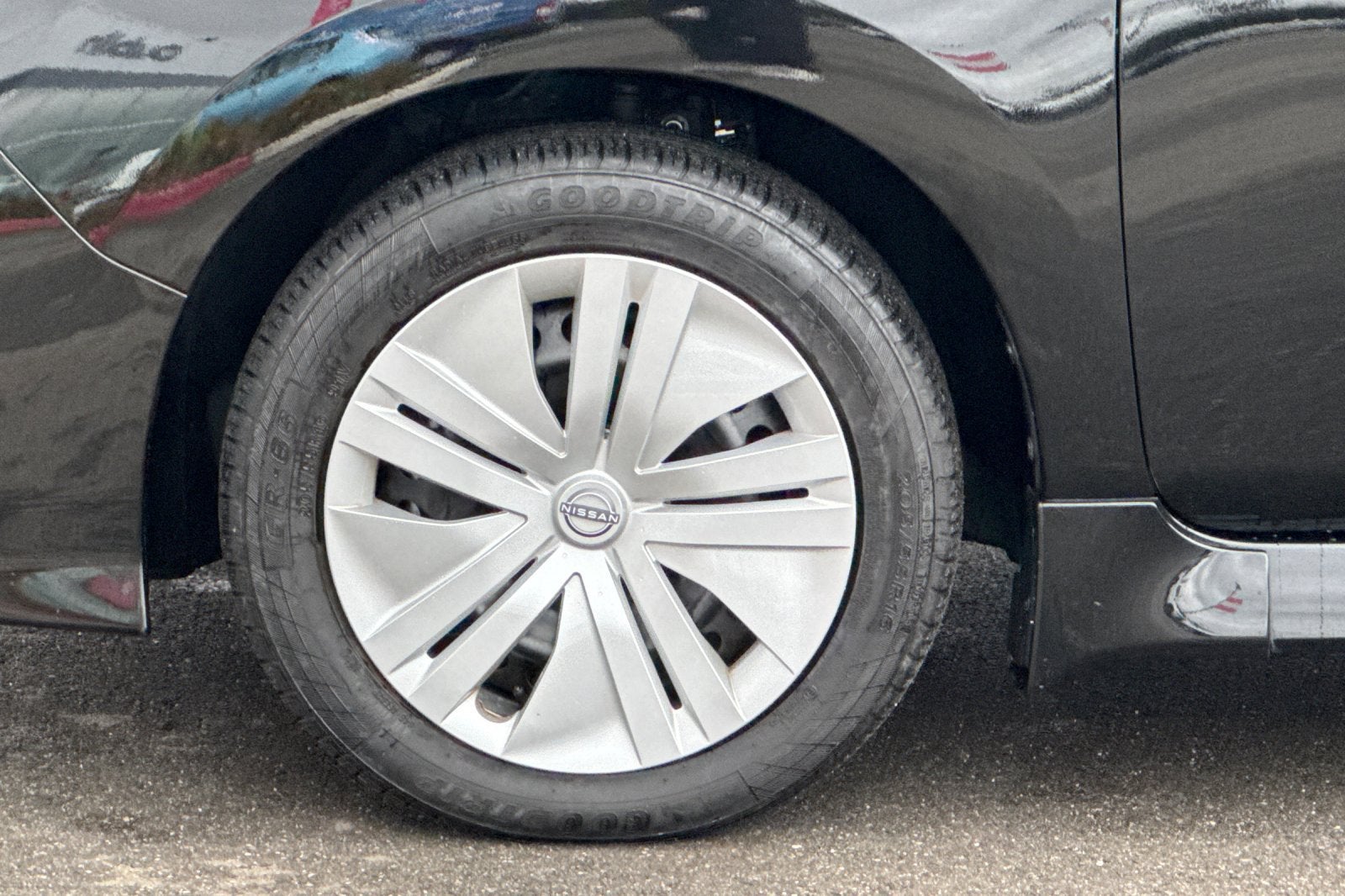 2025 Nissan Leaf S